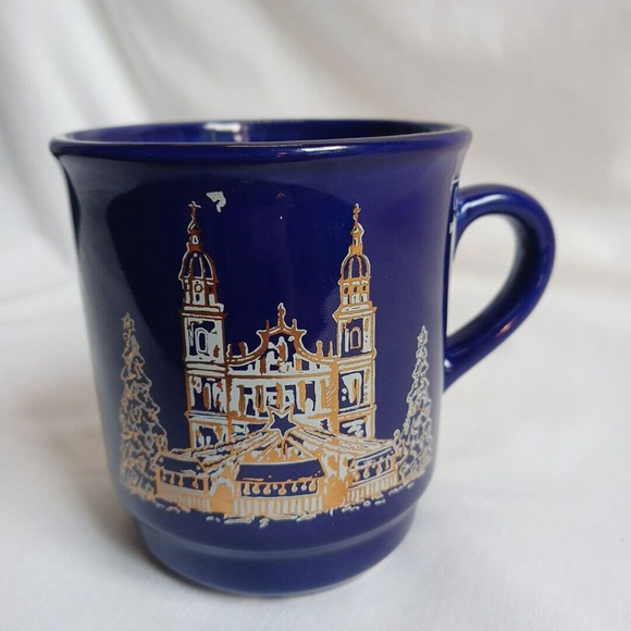 Vtg Christkindlmarkt Der GALZBURGER AM Domplatz Familien Ebner Galzburg MUG - Picture 1 of 5